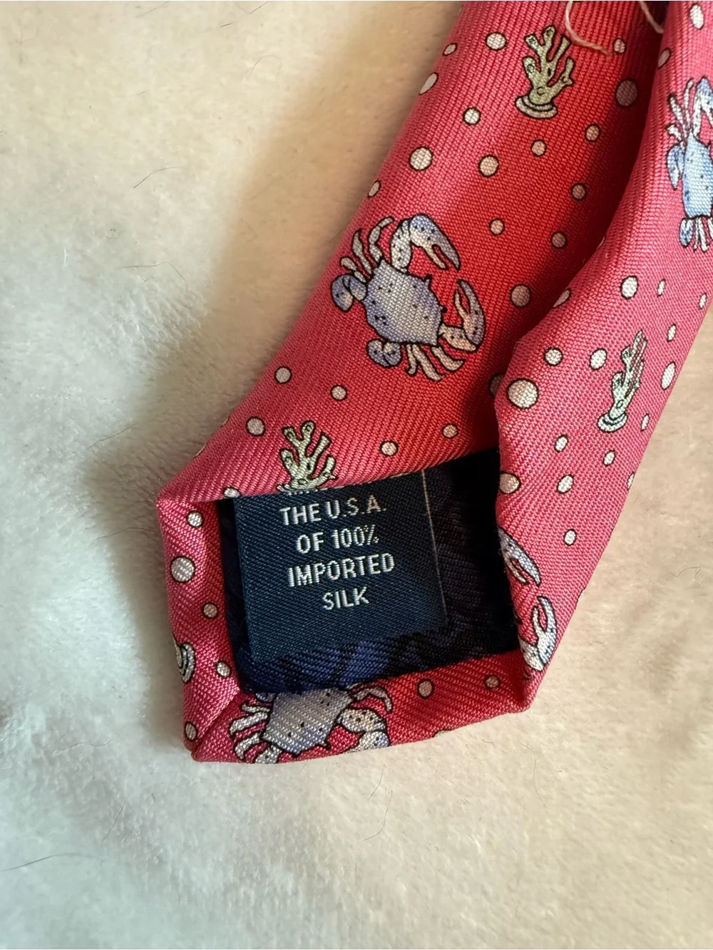 Vineyard Vines Kids Coral and Crabs Patterned Silk Tie